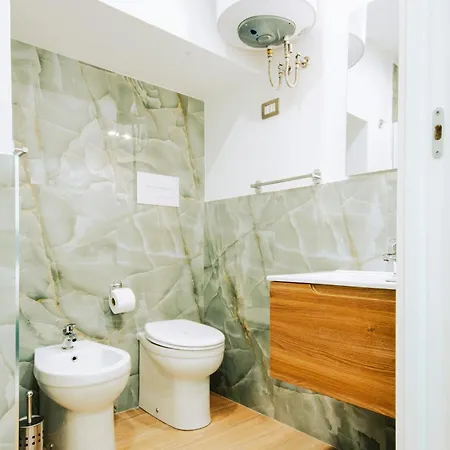 La Reggia Della Duchesca Guest house Naples
