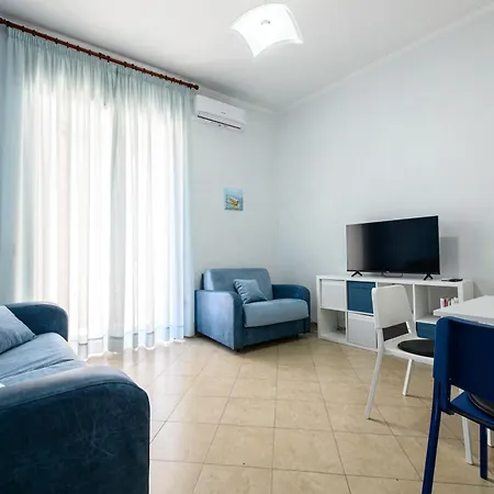 Via Nuova Marina 121 - 2 Apartment *