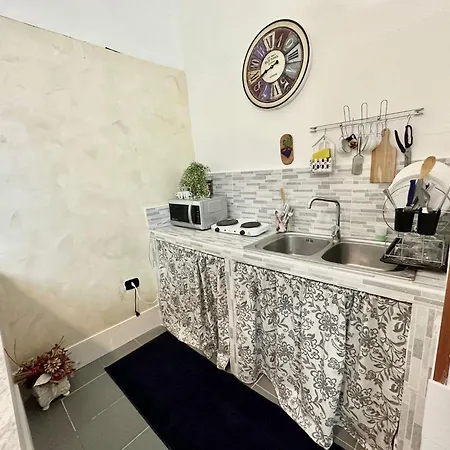 Apartment Portico House 17 Naples