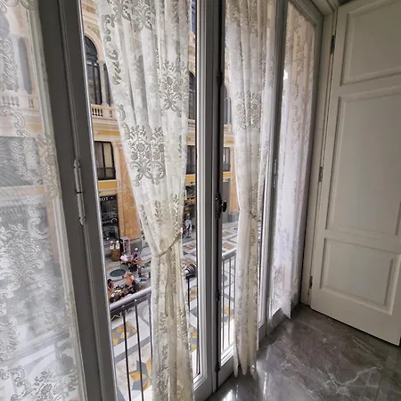Bed & Breakfast Galleria Umberto I