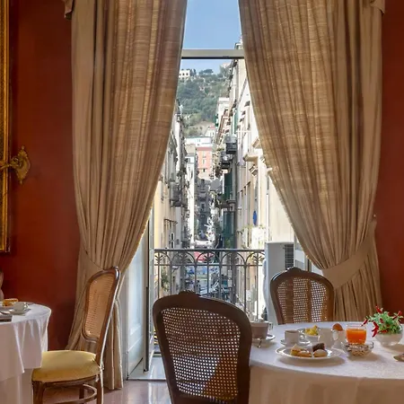 Napolit'amo Principe 3* Naples