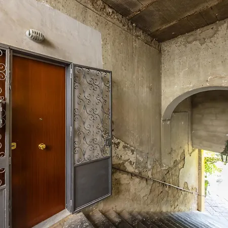 Smooth Vibes At Chiaia By Napoliapartments Apartment Naples
