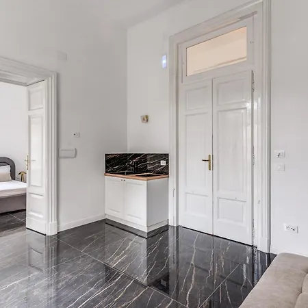 Palazzetto Santa Lucia