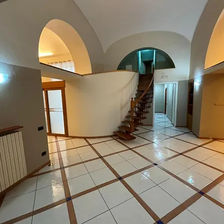 Casa Toto' Неаполь