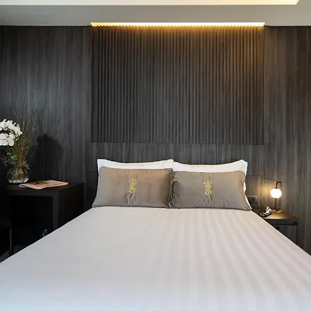 Gold Tower Lifestyle Otel 4*
