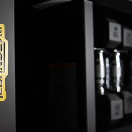 Gold Tower Lifestyle Otel Napoli