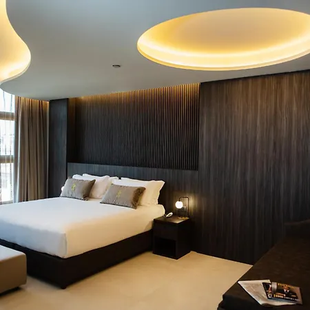 Gold Tower Lifestyle 4* Napoli