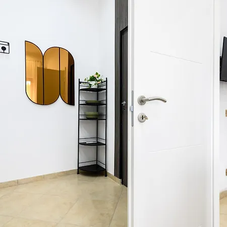 Apartment Giordano Center