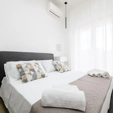 Apartment Giordano Center Naples