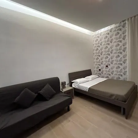 Bed & Breakfast Binario 14 Piazza Garibaldi *
