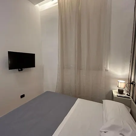 Bed & Breakfast Binario 14 Piazza Garibaldi Napoli