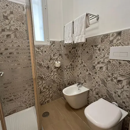 Bed & Breakfast Binario 14 Piazza Garibaldi