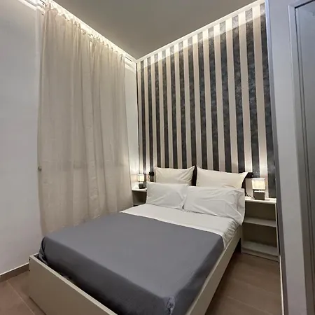 Bed & Breakfast Binario 14 Piazza Garibaldi Napoli
