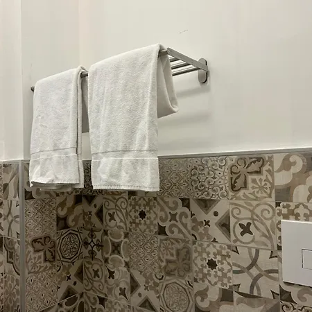 Bed & Breakfast Binario 14 Piazza Garibaldi