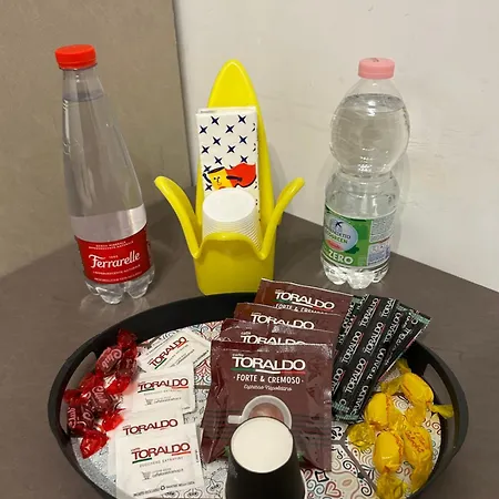 Bed & Breakfast Binario 14 Piazza Garibaldi Napoli
