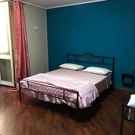 Casa Toto' Неаполь