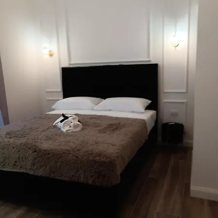 La Maison Di Luche' Apartment Naples