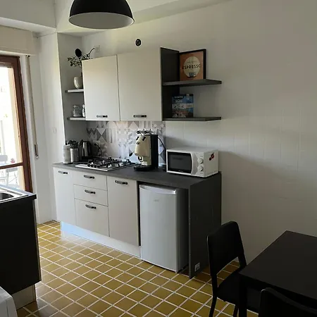 Balcony House Apartment