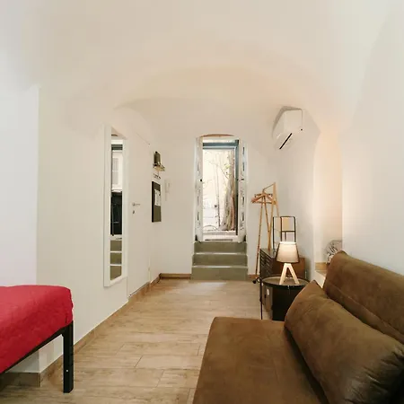 La Casa Di Romeo Al Vomero Napoli