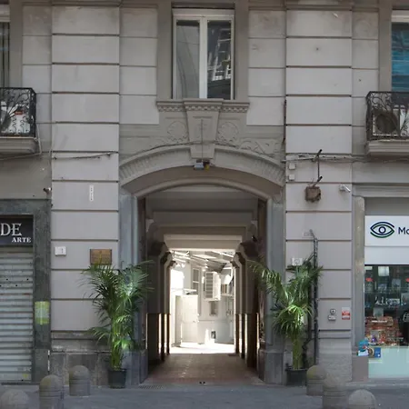 Seafront Loft Naples
