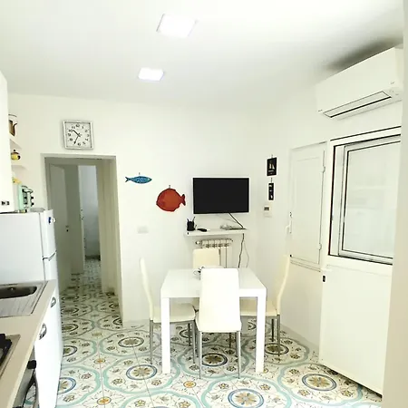 Appartamento Salotto Vergini Centro Storico Napoli