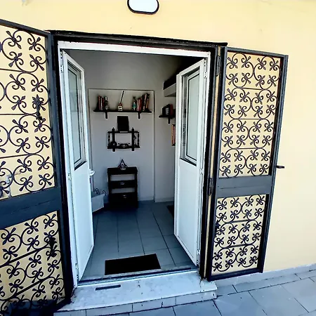Salotto Vergini Centro Storico Appartamento Napoli