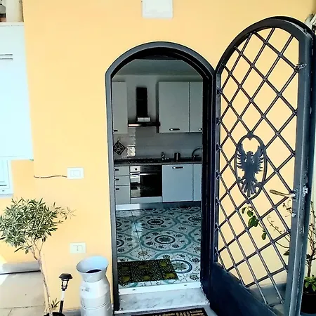 Salotto Vergini Centro Storico *