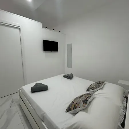 Olivella House Naples