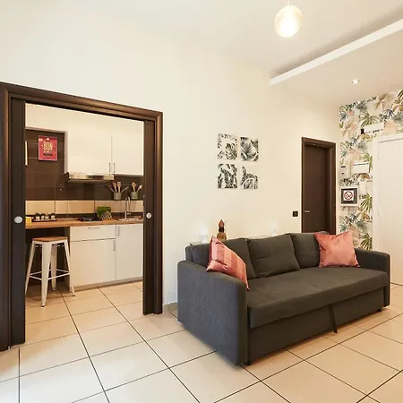 Vicky's Luxury By Napoliapartments * Naples
