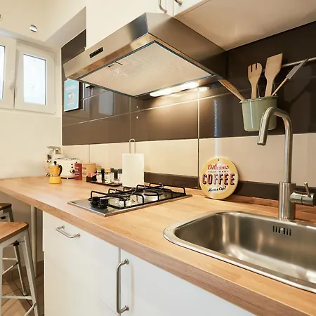 Vicky's Luxury By Napoliapartments *