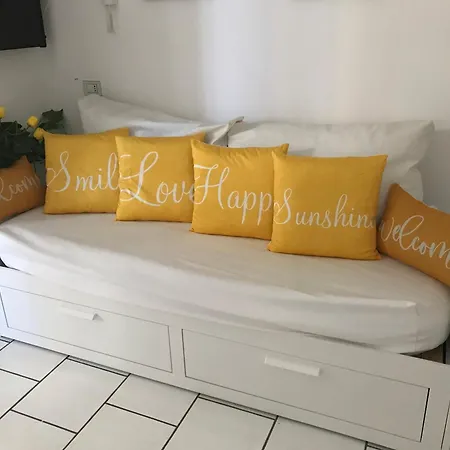 Casa Sandro 8 * Napoli