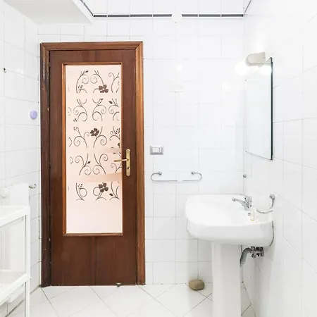 Casa Arenula By Domusextra Apartment Naples