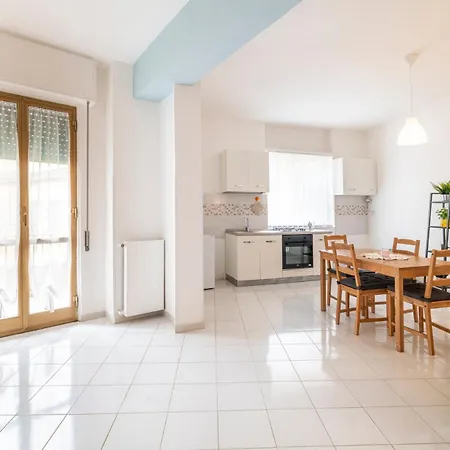 Casa Arenula By Domusextra Apartment Naples