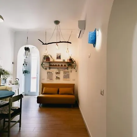 Apartment Dreamers' Garden Naples