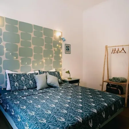 Dreamers' Garden Apartment Naples