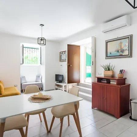 Independent House 51 Apartment Naples
