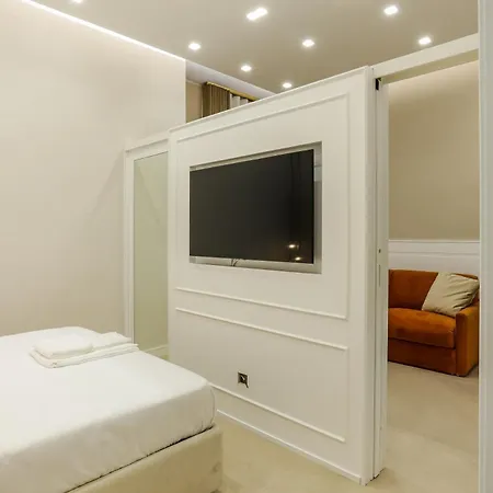 Conte Relais * Naples