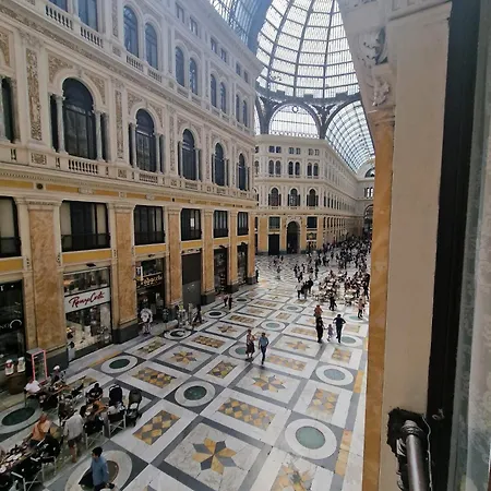 Galleria Umberto I Bed & Breakfast