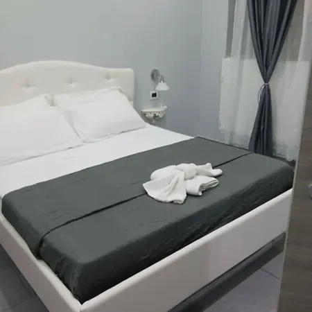 Holiday home Beb San Felice Naples