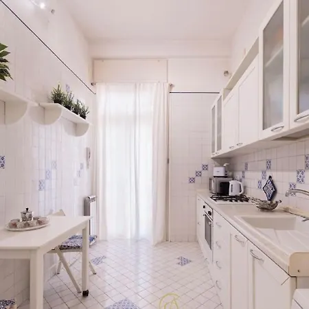 Apartment Carita Grandi Residenze Naples