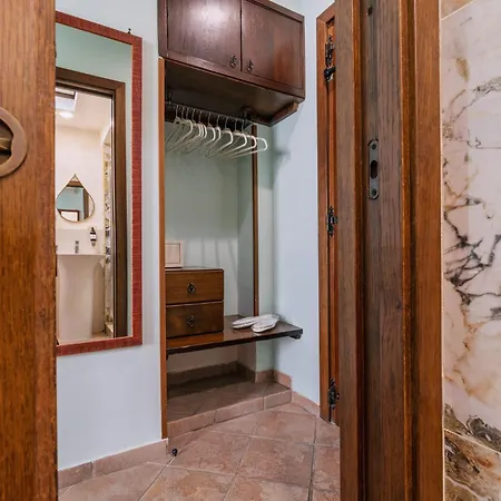 Il Convento 3* Неаполь