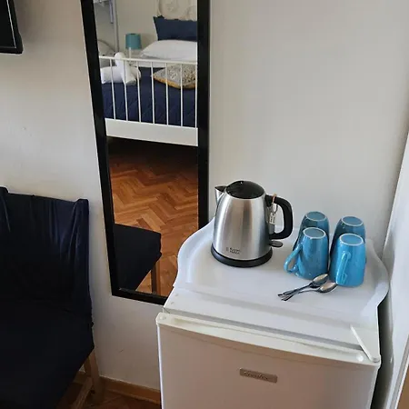 Napol-in Pensión Nápoles
