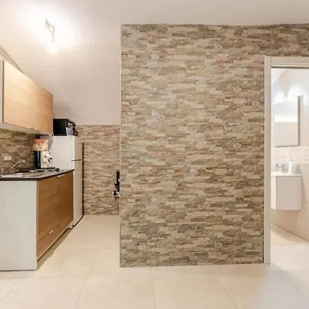 Noble Loft In Historical Building - 800m Subway Apartment *