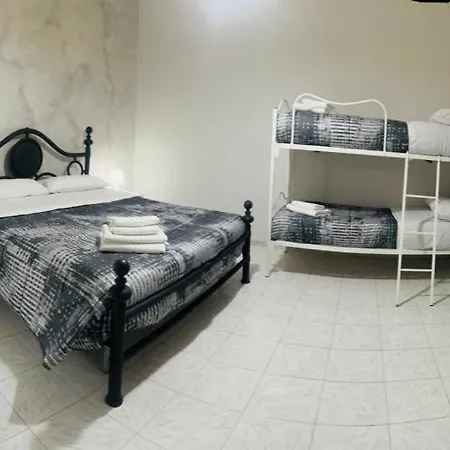 Tiffany House Apartment Naples