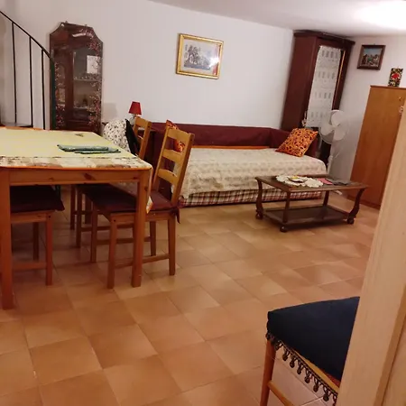 Donnalbina House Centro *