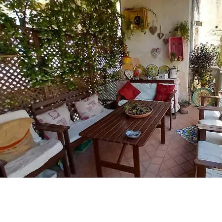 Casa Mia Casa Tua