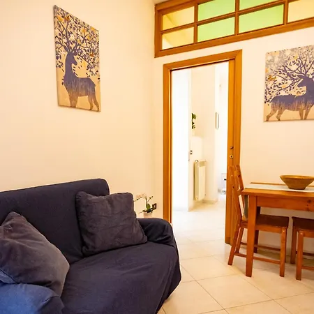 Apartment Via Mezzocannone 97