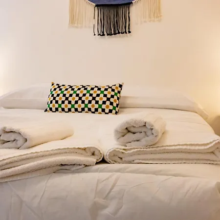 Via Mezzocannone 97 Apartment Naples