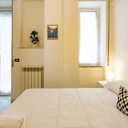 Via Mezzocannone 97 Apartment Naples