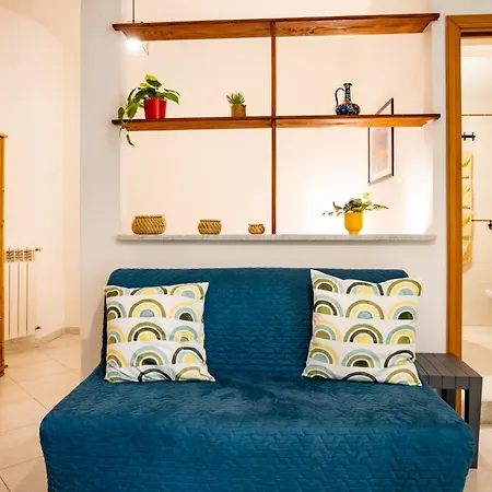Via Mezzocannone 97 Apartment *